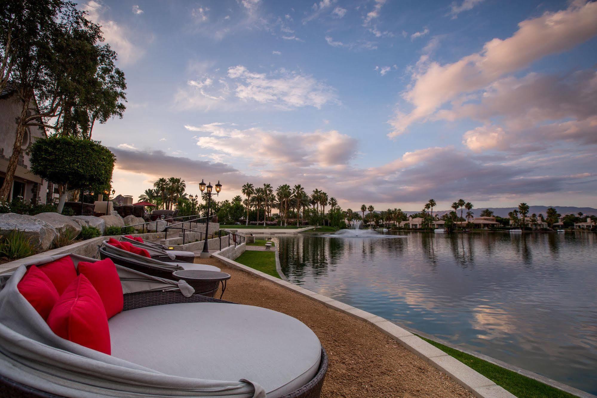 The Chateau At Lake La Quinta Dış mekan fotoğraf